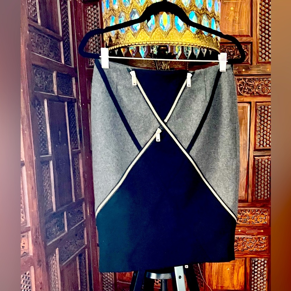 JC de CASTELBAJAC wool zipper skirt SIZE S